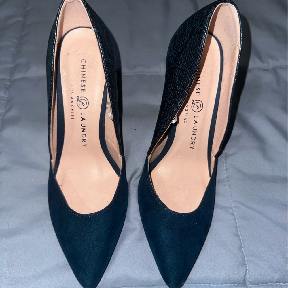 Blue Chinese laundry shoes with faux snake skin design